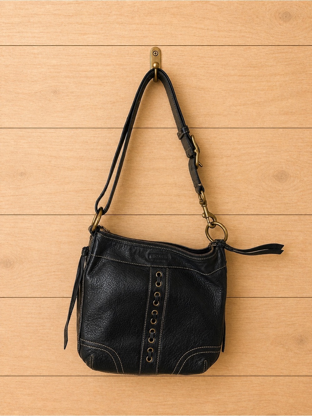 Vintage Coach Black Pebbled Leather Hobo Shoulder Bag Brass Hardware Y2K